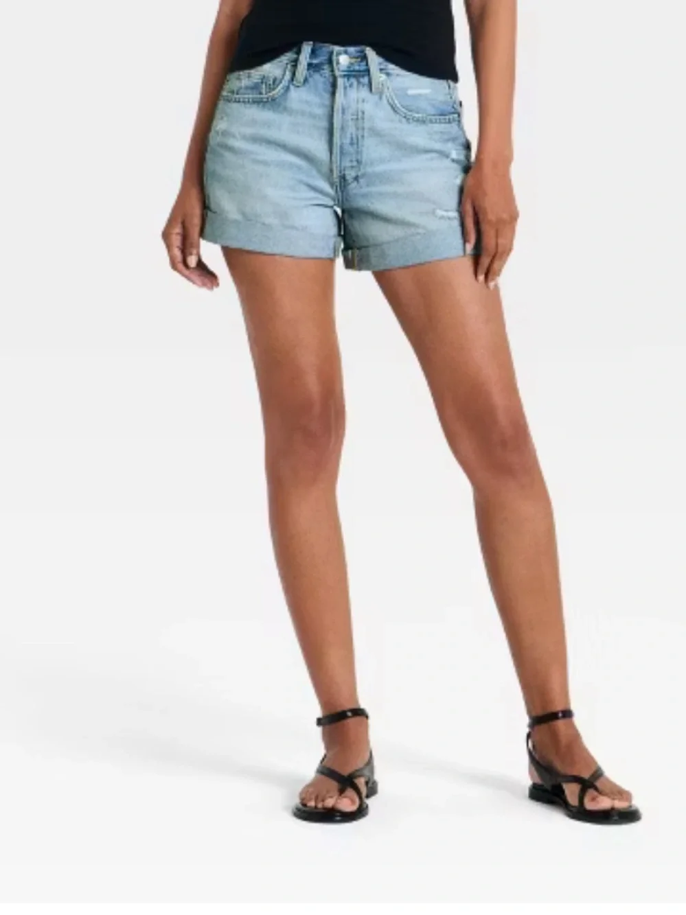 Universal Thread Women's Mid-Rise 90's Baggy Cuff Denim Shorts